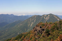 大真名子山・小真名子山