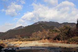 羽賀場山