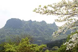 妙義山