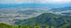 弥彦山