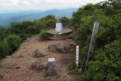 会津朝日岳