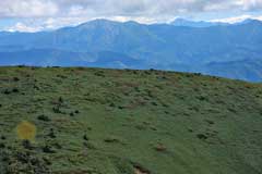 巻機山