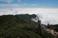 女峰山