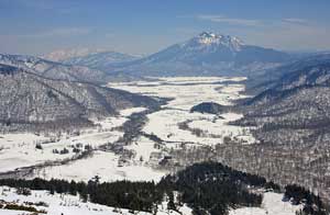 至仏山