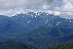 至仏山
