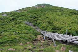 至仏山