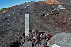 岩手山は岩手富士・南部片富士・巌鷲山とも呼ばれる東北の名峰